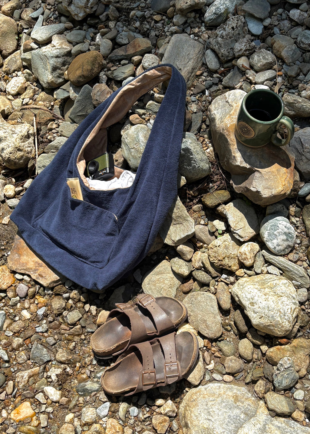 deep blue towel tote
